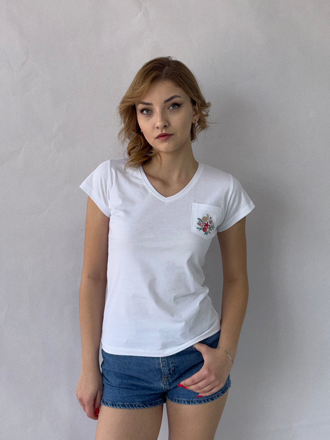 Deniz Kabuğu Nakış Tişört Beyaz